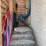 A Апартаменты *