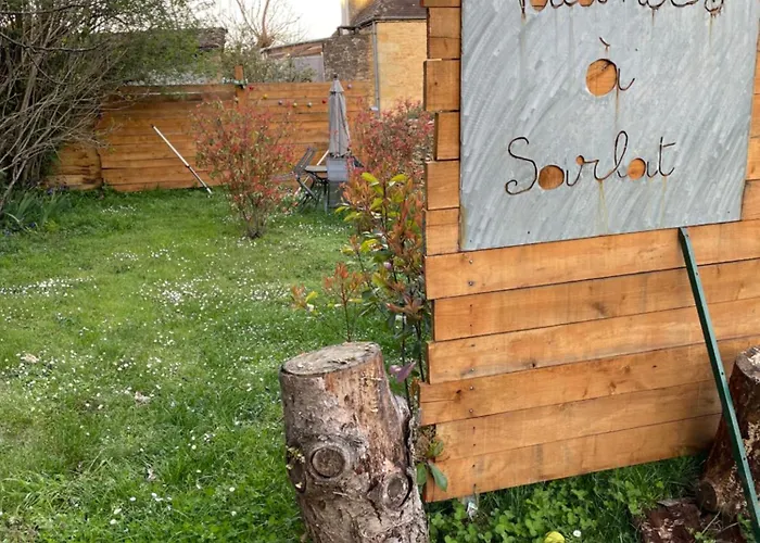 Διαμέρισμα A *