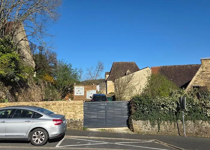 A * Sarlat-la-Canéda